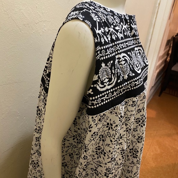 Black Blouse - Picture 2 of 4